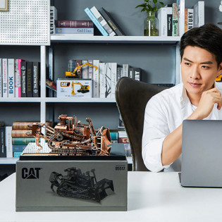 Cat Alloy Simulation Engineering Vehicle Model